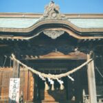 Yuna Taira Instagram – 💙💚💜
神社ソムリエ佐々木優太さんに
お導き頂いた【天王宮大歳神社】
去年お詣りさせていただきました。

鰻昇守を受けた後に美味しい鰻も頂いて
パワーチャージ🔥

今年最強開運神社も凸凹ラジオで沢山
お話頂いたのでまた上がれるの楽しみです🐉
#大歳神社
#浜松