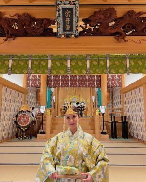 Yuna Taira Instagram - 👹㊗️❤️
水天宮で神職として祭典奉仕と
豆撒きをさせていただきました。

皆さんにたくさんの福が訪れますように🫶
ようこそお詣りくださいました。
#節分祭 #水天宮 
@suitengushrine