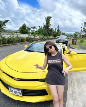 Yuno Ohara Instagram - ㅤㅤㅤㅤㅤㅤㅤㅤㅤㅤㅤㅤㅤ
写真集のオフショット😆🚘
海外での初運転は最高でした❤︎