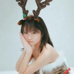 Yuno Ohara Instagram - ㅤㅤㅤㅤㅤㅤㅤㅤㅤㅤㅤㅤㅤㅤㅤㅤㅤㅤㅤㅤㅤㅤㅤㅤㅤㅤ Merry Christmas🎄🫶🏻 今月のファンクラブ生写真はトナカイです🦌 そして3、4枚目の写真は 現場で少しでもクリスマスを感じられるように 即席サンタコーデ。笑