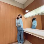 Yuno Ohara Instagram - ㅤㅤㅤㅤㅤㅤㅤㅤㅤㅤㅤㅤㅤ 5/27 8:00〜TBS「ラヴィット」 モグ散歩のロケに行かせていただきました🌷 番組初参加だったので、 ラヴィットカラーのお衣装🐰🩵