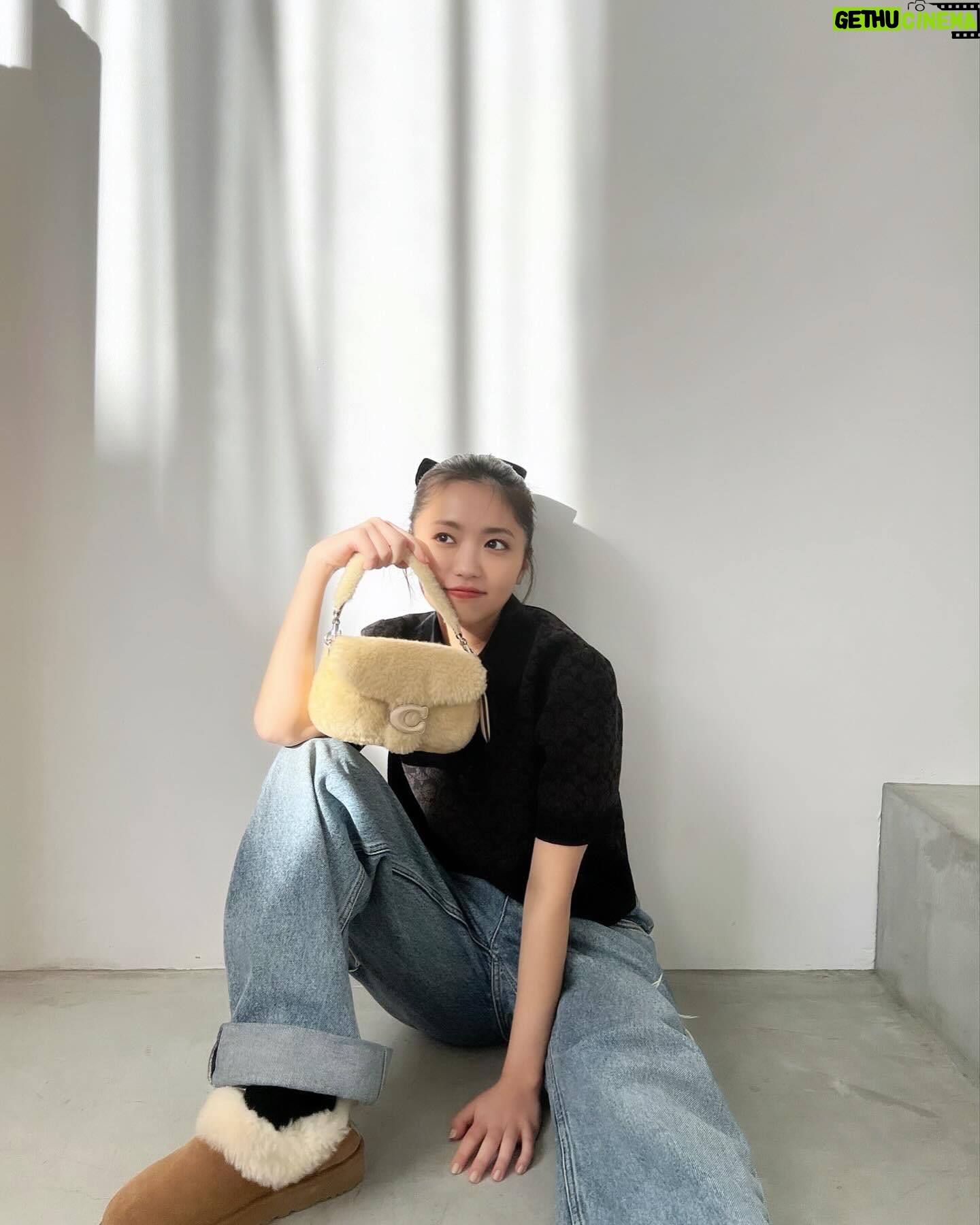 Yuno Ohara Instagram - ㅤㅤㅤㅤㅤㅤㅤㅤㅤㅤㅤㅤㅤ @coach_japan から トップスとバックのgift🎁🩵 ありがとうございます🫶🏻 早速私服コーデ組んでみました☺︎