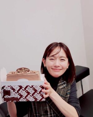Yuri Nakamura Instagram - 大好きな友人達が早めのお誕生日をお祝いしてくれました🎂友達は本当に宝物♡いつも支えてくれてありがとう♡