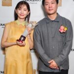 Yuri Nakamura Instagram – 沢山の御礼の言葉を書きたいのですが、今日はまず戸田監督に。私を賞をいただけるまで導いてくださった感謝と、映画祭をご一緒出来た歓びを噛み締めて。

#市子
#高崎映画祭
#最優秀助演俳優賞