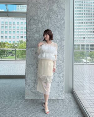 Yurika Kubo Instagram - Aniplex Online Fest 2023
『青春ブタ野郎はランドセルガールの夢を見ない』ステージに登壇させていただきました🫧
衣装は、おでかけシスター舞台挨拶時の「花楓（かえで）オレンジ」とはまた違った雰囲気で白ー！でした👼🏻☁️
・
・
そして！12/1（金）から劇場公開！🥛
「おでかけシスター」と「ランドセルガール」を続けて観られる（観ていただける）のがとにかく幸せです。
楽しみに待っていてくださいね✉️
・
・
https://youtube.com/watch?v=cz5lQQ7Jd2c&si=GyGoXGgM8GH8X2db
▷

#シカコ #shikaco #小️鹿 #시카코
#久保ユリカ #kuboyurika #久保百合花 #쿠보유리카 #奈良 #NARA #나라 #鹿 #deer #사슴 #青春ブタ野郎シリーズ #青春ブタ野郎はランドセルガールの夢を見ない #ランドセルガール #青ブタ #梓川花楓 #梓川かえで