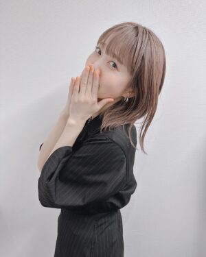 Yurika Kubo Instagram - 「勇者が死んだ！」放送直前生配信で着用したお洋服です🤍

そして、CDとしては5/24発売の久保ユリカ4thシングル「可愛くって意地悪しちゃう」ですが…

なんと！4/6（木）24時より先行配信がスタートします🕊
ぜひチェックしてくださいね🌈

・
・
・
one-piece @ganni 

▷
#シカコ #shikaco #小鹿 #시카코 
#久保ユリカ #kuboyurika #久保百合花 #쿠보유리카 #奈良 #NARA #나라 #鹿 #deer #사슴 #ootd #오오티디 #옷스타그램 #코디 #boots #ワンピース #onepiece #ganni #ふともも #勇者が死んだ #マルグリット #可愛くって意地悪しちゃう