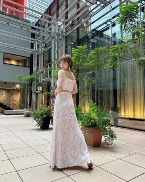 Yurika Kubo Instagram - 35歳のバースデーイベント！🍰
素敵で厳かな会場（レストラン）なのに
最高に陽気で史上最大にのびのびした！🤍

皆さん本当にありがとう！🫧

次のバースデーイベントは40歳かしら…？

dress👗 @pachelbel_dress #パッヘルベルドレス 

▷

#シカコ #shikaco #小️鹿 #시카코 
#久保ユリカ #kuboyurika #久保百合花 #쿠보유리카 #奈良 #NARA #나라 #鹿 #deer #사슴 #ボブ #bobhaircut #단발머리 #LIVE #birthdayevent #ディナーショー #dinnershow #俺のフレンチグランメゾン大手町 #俺のフレンチ