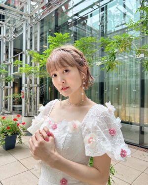 Yurika Kubo Instagram - 35歳のバースデーイベント！🍰
素敵で厳かな会場（レストラン）なのに
最高に陽気で史上最大にのびのびした！🤍

皆さん本当にありがとう！🫧

次のバースデーイベントは40歳かしら…？

dress👗 @pachelbel_dress #パッヘルベルドレス 

▷

#シカコ #shikaco #小️鹿 #시카코 
#久保ユリカ #kuboyurika #久保百合花 #쿠보유리카 #奈良 #NARA #나라 #鹿 #deer #사슴 #ボブ #bobhaircut #단발머리 #LIVE #birthdayevent #ディナーショー #dinnershow #俺のフレンチグランメゾン大手町 #俺のフレンチ