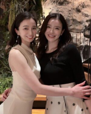 Yuu Tejima Instagram - ・

トークショーは芹那も一緒だったよ💗

　

相変わらず癒しだった☺️ 
そして相変わらずスーパーマイペースだった😛笑　
そんなところも好き♡

あぁ〜好き過ぎる🫶話足りなかったぁ🥹💕

#芹那　#大好き　#癒し　#友達　#ズッ友 #🫶