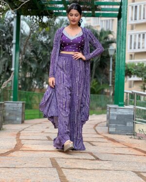 Yuvina Parthavi Instagram - 🎵🚨#siren promotions 🚨 @thehmmofficial 🎵
🪻💜👠🧞
.
.
.
.
Mua: @makeup_by_kez 
Hair do: @banuhairstylist 
Couture: @nirali_design_house 🧞