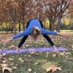 Yuyuniz Navas Instagram – El Yoga, es la mejor herramienta de auto educación y realización a la vez.
A través del cuerpo logramos desarrollar niveles de conciencia, y liberar toxinas.
El Yoga, es también la perfecta herramienta de salud, ya que nos permite trabajar sobre nuestra atención.
La fluctuación de pensamientos,  la atención dividida, y la pérdida de memoria, perjudica enormemente nuestra salud física y mental.
#practicadeyoga #memoria #atencion #dristi #saludmental #foco #elcaminodelyoga
@martinpetit1