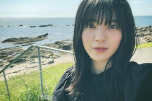 Yuzuki Hirakawa Instagram - 7月
⁡
友とお出かけ。
⁡
海の方行ったけど風強すぎてすぐ帰った。
⁡
まぁこんな日もあるよね。
⁡
⁡
#selfie #ootd #7月 #思い出
