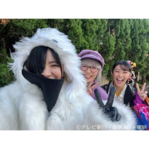 Yuzuki Hirakawa Instagram - 👑
⁡
王様戦隊キングオージャー
第46話ありがとうございました！
⁡
カグラギとリタのコンビネーションはいかがでしたか？
衣装さんが作ってくださったもっふんコートが可愛すぎたぁ😚‎🤍
⁡
次回は第46話。
物語も終わりに近づいてまいりました、、
⁡
皆様、お楽しみに💫
⁡
かすみんとかむちゃん！
このショット珍しいでしょ〜🤭
優しいお姉ちゃんたちなのですっ！
⁡
#王様戦隊キングオージャー
#キングオージャー