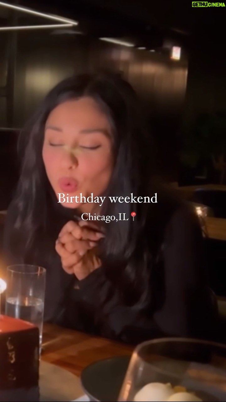 Yvette Monreal Instagram - First time In Chicago📍worked an event but also got to celebrate my birthday with the some of the sweetest people I know 🥹💕 love you guys so much🍾💕💕