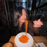 Yvette Monreal Instagram - When work brought you art, spaghetti and your little travel baguette 🥹🥖 💕. 🍝 🖼️🧳