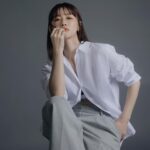 Yvonne Liang Instagram - 春天入夏之際，乾淨清爽🩶