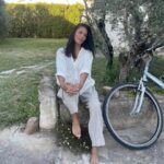 Zaho Instagram - Cigales, vélo, dodo…