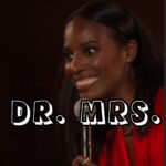 Zainab Johnson Instagram - Gold digger…doctor…they’re all professions. 🤷🏾‍♀️😂 #jokes #comedy #funny #standup Full special ‘Hijabs Off’ streaming NOW only on @primevideo COME SEE ME LIVE!! 11/29 Arlington TX @improvtx 11/30 Houston TX @improvhouston 12/14-16 NYC @themeteor ***NOT standup*** 12/22-23 Wilmington, NC @deadcrowcomedy 1/11 Manchester, CT @hartfordfunnybone 1/12 North Andover, MA @wickedfunnynorthandover 1/13 North Adams, MA @massmoca 1/20 San Francisco, CA @sf_sketchfest @bravatheater 1/26 Pottstown, PA @souljoels 2/1 Traverse City, MI @tccomedyfest 2/2-3 Lexington, KY @comedyoffbroadway 2/15-17 Baltimore, MD @magoobys 2/29-3/2 Tempe, AZ @tempeimprov 3/8-10 Tacoma, WA @superfunnycomedyclub 🎟️🎟️🎟️ link in bio (More to come 😉)