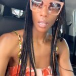 Zainab Johnson Instagram - It feel like 100 degrees but I got 2 shows TONIGHT May 24th in #jacksonville @comedyzonejax 7:15pm & 9:45pm and then 2 on Saturday May 25th 7pm & 9:30pm COME SEE ME 😎 #jazzfestival #graduation #comedy #jokes #funny