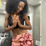 Zainab Johnson Instagram - Super happy to be able to tell you guys @uploadonprime Season 3 has been out for 3 weeks and tomorrow the final 2 episodes of the season will air so don’t miss it. Here’s some fun bts shenanigans 🤗