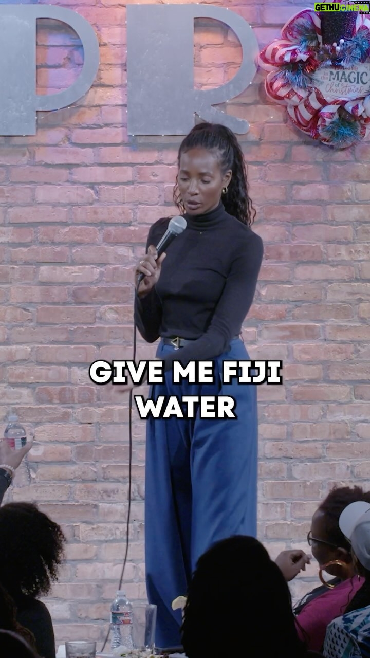 Zainab Johnson - 193.1K Likes - When a bottle of @fijiwater helps to illustrate our issues on a macro level exist on a micro level.
#comedy #standup #funny #crowdwork #jokes #audience #water #fijiwater #fiji
Get tickets to my live show!! Link in bio.