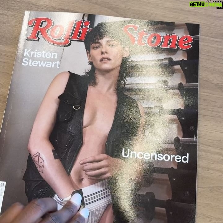 Zainab Johnson - 10.5K Likes - Really honored to be featured in @rollingstone new issue alongside @ramy @taylortomlinson @druski @catccohen @wolvesofglendale I was shocked when I got the call but Mashallah
Writer @itsme_agannn
Photographer @maju.rogo
Managing Editor @weinflash
Creative Director @joe_hutchinson
Director of Photography & Deputy Creative Director @emma.v.reeves
Hair @pdouble21
Makeup @merrellhollis
Denim @loewe