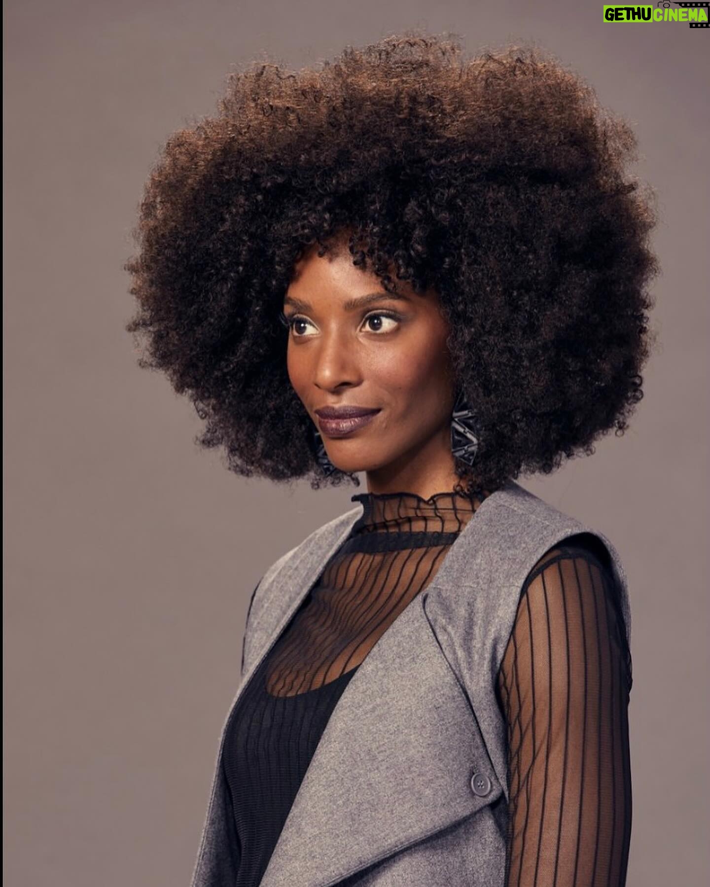 Zainab Johnson - 8.2K Likes - The evolution of Aleesha seasons 1-3 Comment below if you’re completely caught up on all 3 seasons of @uploadonprime and tell me your fav moments from each season. If you haven’t what are you waiting for??? You can binge all 3 seasons right now on @primevideo and if you’ve already watched multiple times tell a friend to tell a friend.🤗