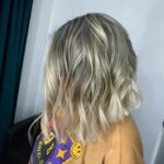 Zarina Golubtsova Instagram - Привет ребят❤️ Скоро Новый год и я уверена что каждая девушка хочет выглядеть потрясающи в эту сказочную ночь!🎄✨ Я хочу вам посоветовать фею красоты @_start_with_beauty_ Она не даст ваши волосы в обиду и сотворит чудо, как сделала она с Леночкой! Спасибо тебе огромное ❤️💋