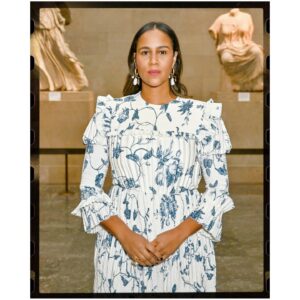 Zawe Ashton Instagram - Fashion packed. @roksandailincic @huishanzhang @emiliawickstead @erdem 

A pleasure to step out to support my friends and the hard work they’ve put in to their wonderful collections and feel the heartbeat of culture in our capital pounding!
A big week of fashion and film intersecting and underneath all the photos and frivolity, statuettes and carpets - it’s about reminding those who need reminding, that the arts are not disposable. 

Also huge shout out to the dedicated street style photographers who take the best shots and are very kind!

#fashionweek