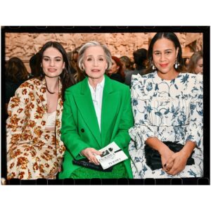 Zawe Ashton Instagram - Fashion packed. @roksandailincic @huishanzhang @emiliawickstead @erdem 

A pleasure to step out to support my friends and the hard work they’ve put in to their wonderful collections and feel the heartbeat of culture in our capital pounding!
A big week of fashion and film intersecting and underneath all the photos and frivolity, statuettes and carpets - it’s about reminding those who need reminding, that the arts are not disposable. 

Also huge shout out to the dedicated street style photographers who take the best shots and are very kind!

#fashionweek