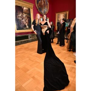 Zawe Ashton Instagram - Once upon an auteur. @harris_reed 

Still breath taken by your vision Harris…and your wonderful corset!

Also thanks to 🖤
@dhpr_london 
@joeyjoeychoy
@itshasansahin using @dysonhair 
@tatebritainlondon 

#fashionweek