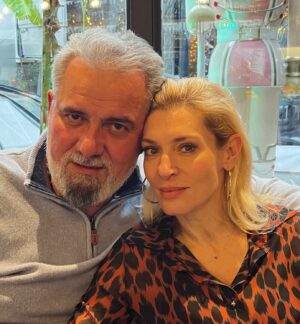 Zeta Douka Instagram - Μανος -Ζέτα #friends #friendship #actor #actress
