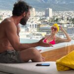 Zeta Douka Instagram - Σε πολύ λίγο καιρό από τώρα , να ξέρετε ότι θα «έχω κάτι να πω»… Μείνετε συντονισμένοι! Θα γίνει χαμός! 🤭 #ehokatinapo #newmovie #loading