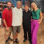 Zeta Douka Instagram - Σε πολύ λίγο καιρό από τώρα , να ξέρετε ότι θα «έχω κάτι να πω»… Μείνετε συντονισμένοι! Θα γίνει χαμός! 🤭 #ehokatinapo #newmovie #loading