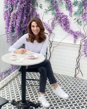 Zeynep Beşerler Instagram - Yasasin bahar geldi🌸Hastaliklardan kurtulup keyif yapma zamani.Herkese iyi haftalar 🙋🏻‍♀️ #monday #coffeetime ☕️