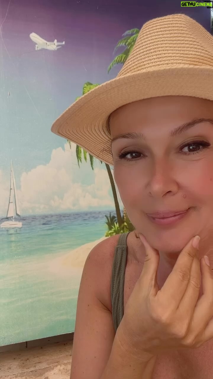 Zeynep Gülmez - 3 Likes - Arkadaslar astroloji ve kişisel iletişimle ilgileniyorsanız bu sayfayı takip etmenizi tavsiye ederim @rakamareikii