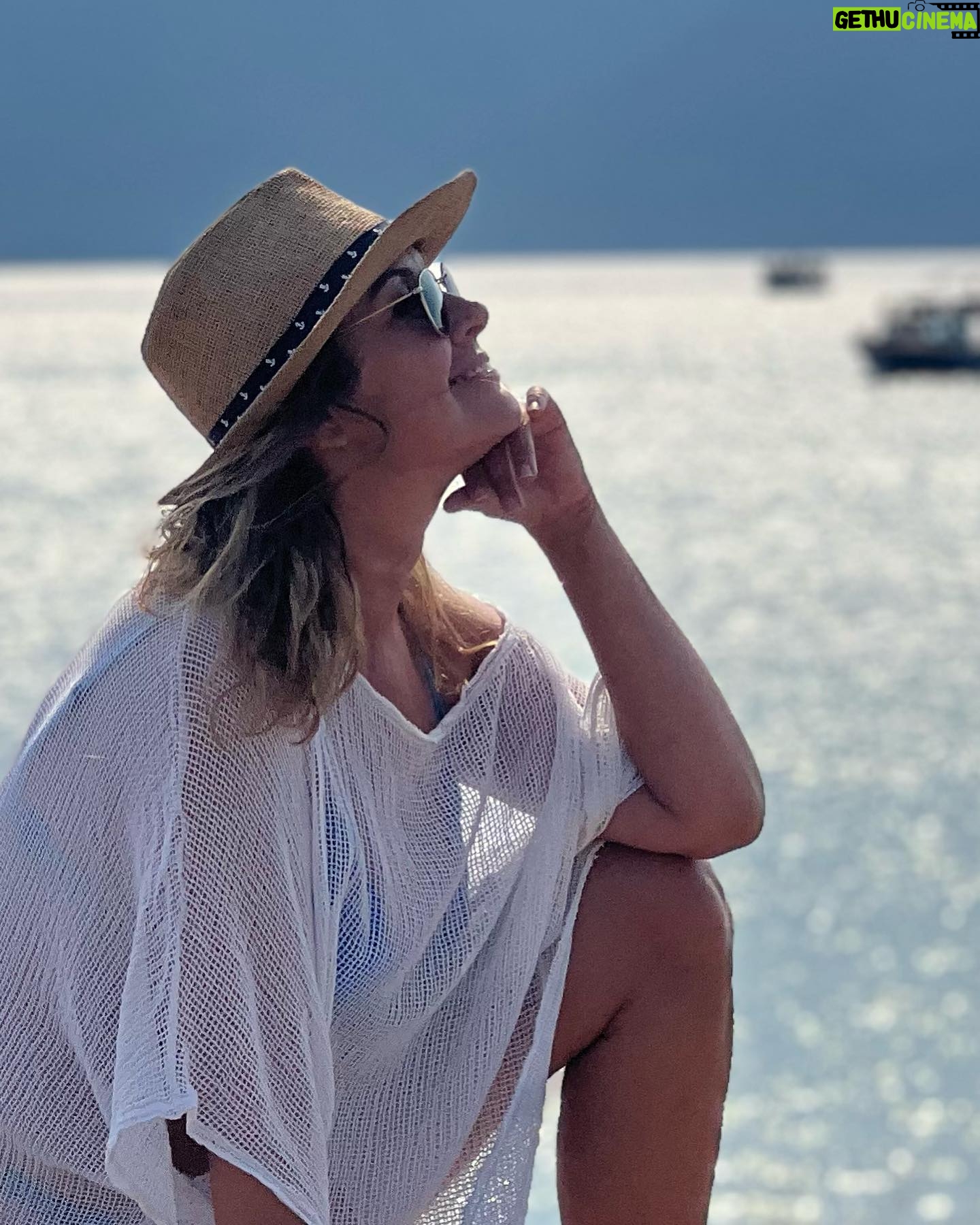 Zeynep Gülmez - 3 Likes - Yaz 🌸