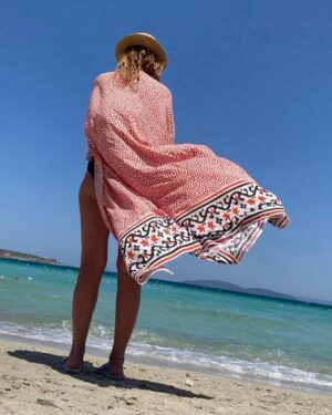 Zeynep Gülmez Instagram - Tatil günlüklerine devam 🧚🏽