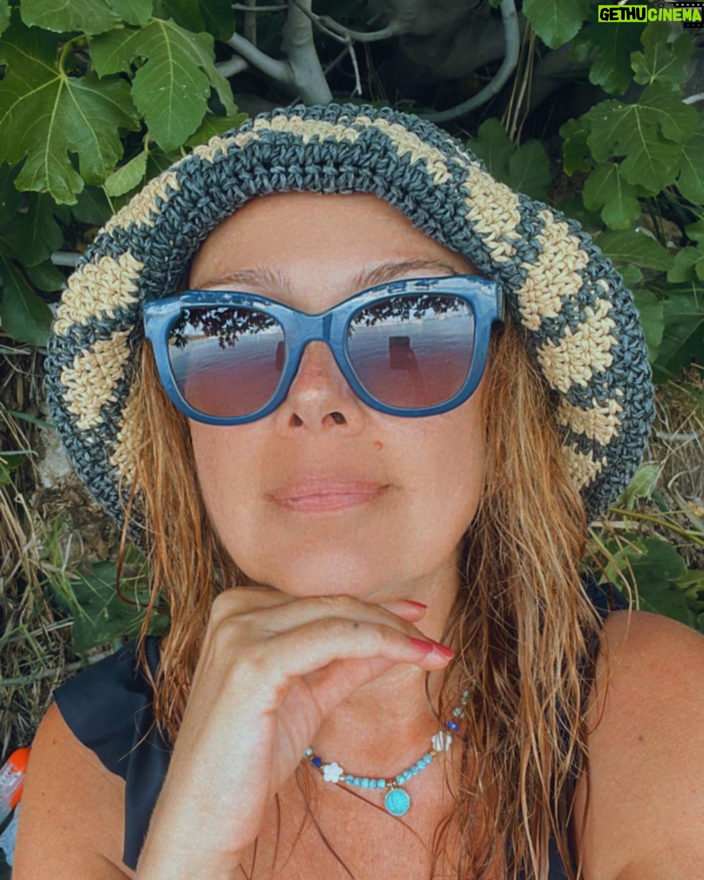 Zeynep Gülmez - 3 Likes - Tatil günlüklerine devam 🧚🏽