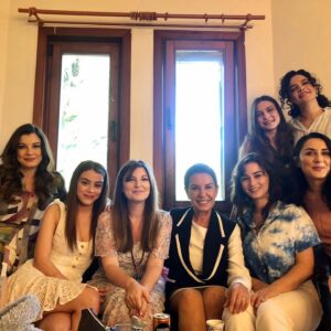 Zeynep Kumral Instagram - Veda… <•••>

#çukur