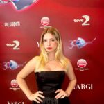 Zeynep Atılgan Instagram - Bu özel geceye beni hazırlayan,styling,makeup, saç ve her şeyle yakından ilgilenen @canayyildizaydin ‘a ve emeği geçen herkese teşekkür ederim. styling @canayyildizaydin make up @gizzemergin backstage @basakevci manager @bernakonukman