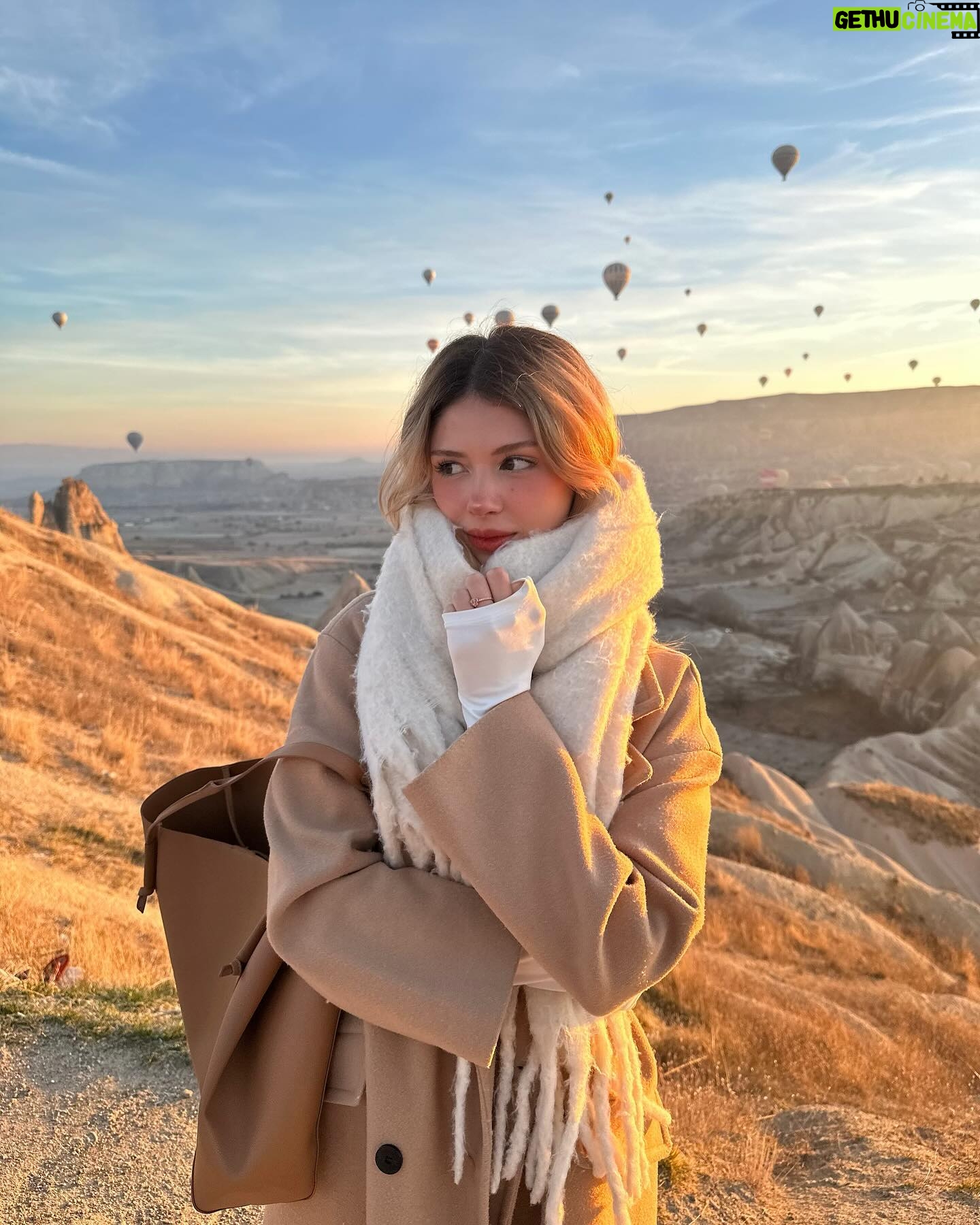 Zeynep Atılgan - 40.1K Likes - flower, gleam and glow let your power shine ☀️✨🌼