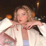 Zeynep Atılgan Instagram - hey curlyy headd