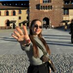 Zeynep Özkaya Instagram – Ciao Milano✨ Yarın Floransa fotileri ile devam🤸🏼‍♀️🫶🏻