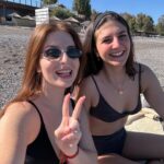 Zeynep Özkaya Instagram - Yılın ilk denizi ve paddle board hatırası🥹🏄🏼‍♀️🩵🫶🏻