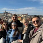 Zeynep Özkaya Instagram – Turistik konumlar, yeme içme ve mest olmuş bir Zeynep🥹Son Prag dumpı ile tatil fotoğraflarına veda ediyorum✨