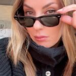 Zeynep Koltuk Instagram - İftarı bekleme şeklim😂🤦🏼‍♀️☕️ orucu çayla açacak kadar seven var mı?