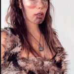 Zeynep Koltuk Instagram – Bize boş yere Zeyna demiyorlar😉
#viking #iammymotherssavagedaughter #rp #roleplay #costume #warrior #warriorwoman