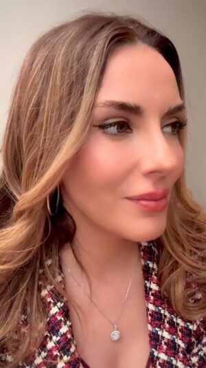 Zeynep Koltuk Instagram - 🚩🚩🚩Red flag🚩🚩🚩 
Bu tarz insanlar önce bi problem yaratır sonra da sanki bu problemden en çok kendileri mağdur olmuş gibi davranır
Manipülasyona gelmeyin😉 #manipulation #redflags🚩 #manipulativebehaviour