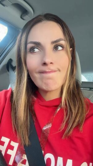 Zeynep Koltuk Instagram - Bazı gerçekler gerçekten üzücü☹️